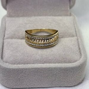 10K Yellow Gold Diamond Greek-style Ring, size 7